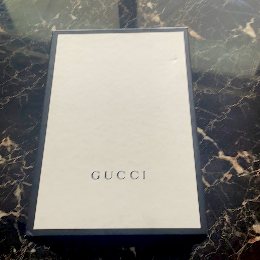2021 Gucci Sneakers for Sale
